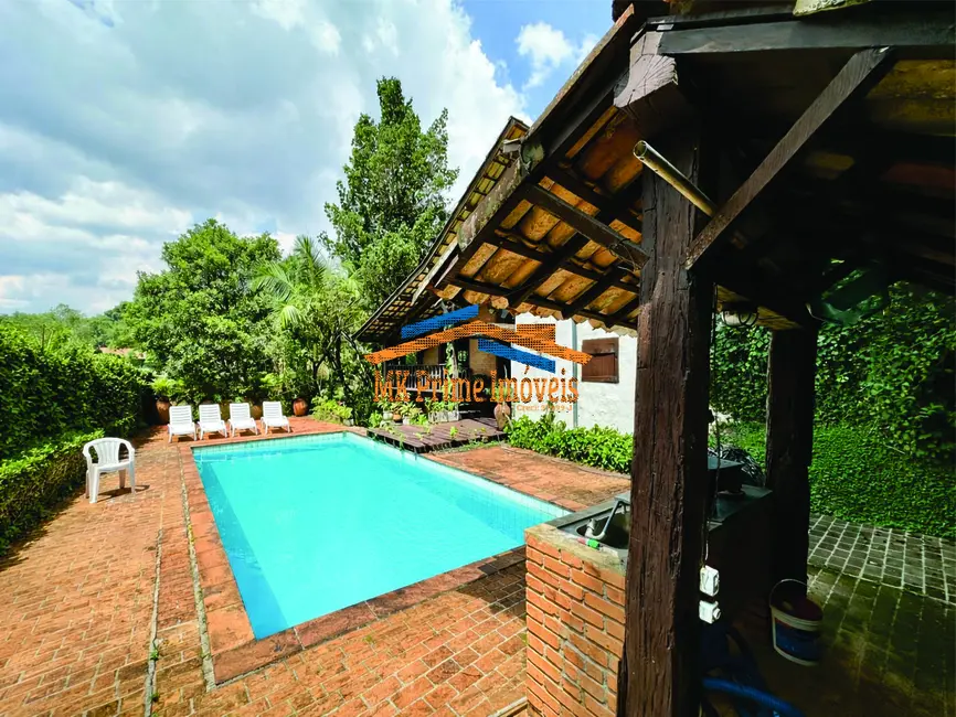 Casa de Condomínio com 3 quartos à venda, 305m2 em Chácara de La Rocca, Carapicuiba - SP - imagem 3 Foto 3 de Casa de Condomínio com 3 quartos à venda, 305m2 em Chácara de La Rocca, Carapicuiba - SP