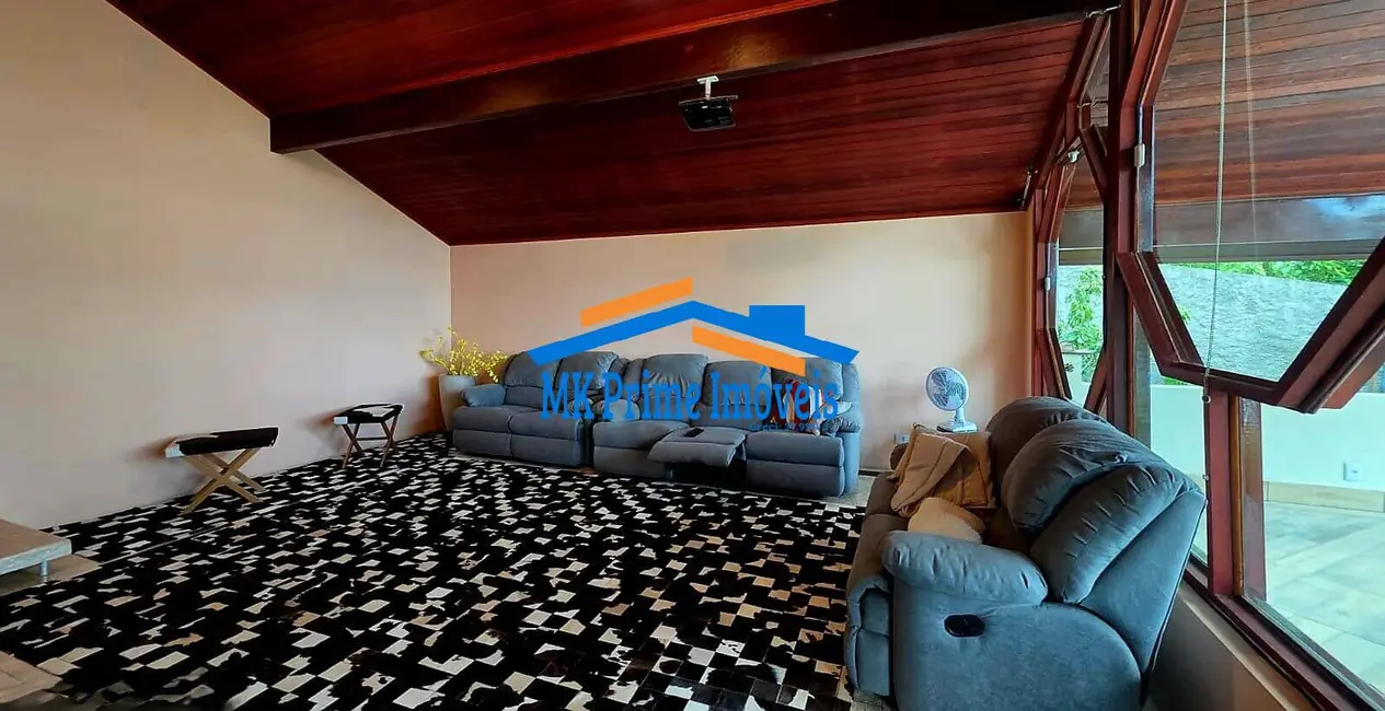 Casa de Condomínio com 3 quartos à venda, 521m2 em Portal Roselândia, Cotia - SP - imagem 3 Foto 3 de Casa de Condomínio com 3 quartos à venda, 521m2 em Portal Roselândia, Cotia - SP