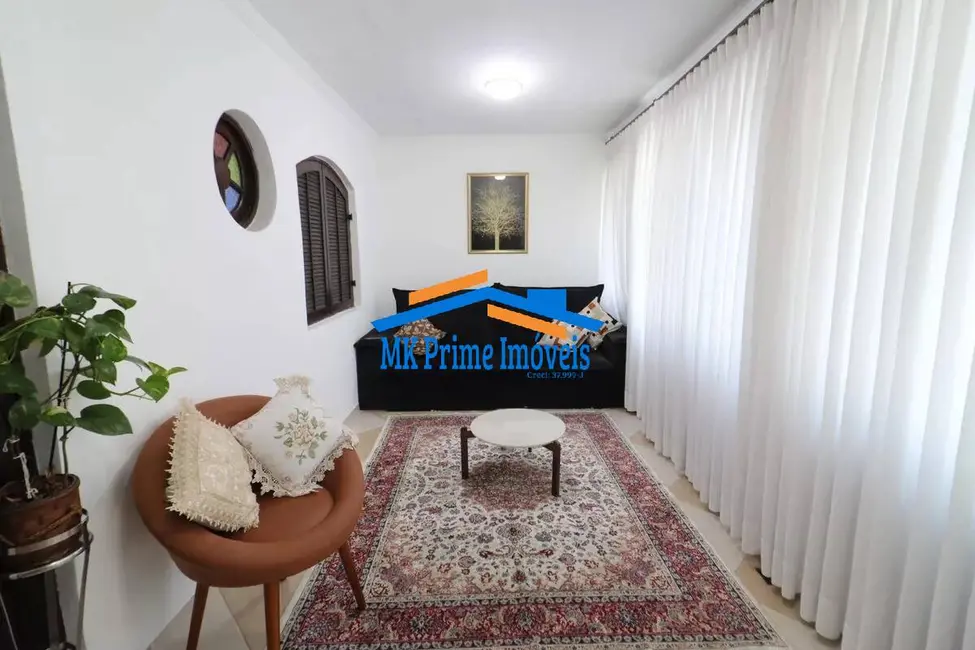 Foto 2 de Casa com 3 quartos à venda, 300m2 em Piratininga, Osasco - SP