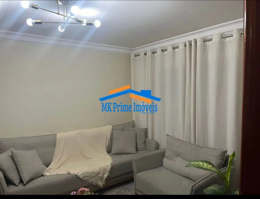 Foto 3 de Sobrado com 3 quartos à venda, 224m2 em Cidade das Flores, Osasco - SP