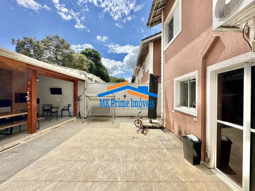 Casa de Condomínio com 3 quartos à venda, 97m2 em Jardim Pioneiro, Cotia - SP - imagem 4 Foto 4 de Casa de Condomínio com 3 quartos à venda, 97m2 em Jardim Pioneiro, Cotia - SP