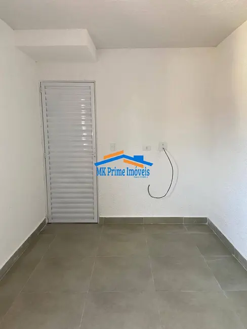 Apartamento com 2 quartos para alugar, 42m2 em Jardim Mangalot, São Paulo - SP - imagem 3 Foto 3 de Apartamento com 2 quartos para alugar, 42m2 em Jardim Mangalot, São Paulo - SP