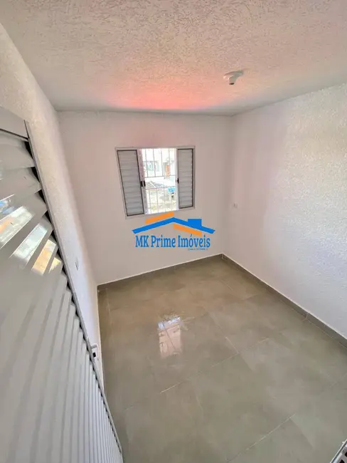 Apartamento com 2 quartos para alugar, 42m2 em Jardim Mangalot, São Paulo - SP - imagem 4 Foto 4 de Apartamento com 2 quartos para alugar, 42m2 em Jardim Mangalot, São Paulo - SP