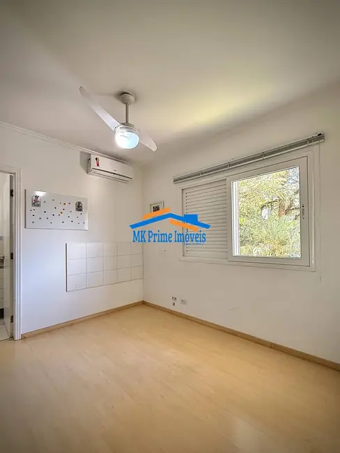 Casa com 5 quartos à venda, 495m2 em Nova Higienópolis, Jandira - SP - imagem 5 Foto 5 de Casa com 5 quartos à venda, 495m2 em Nova Higienópolis, Jandira - SP