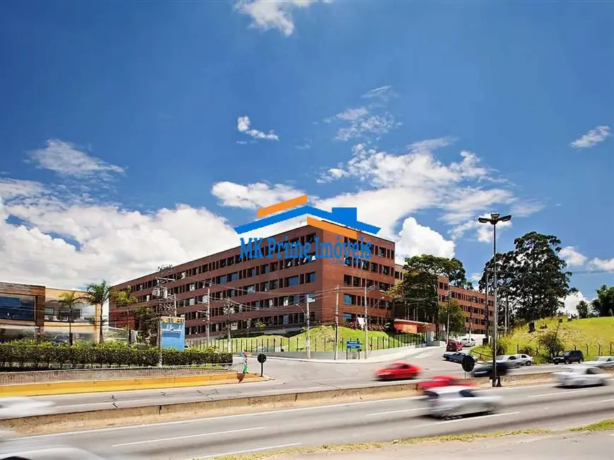 Foto 2 de Sala Comercial para alugar, 136m2 em Jardim Lambreta, Cotia - SP