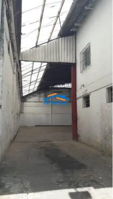 Armazém / Galpão à venda, 558m2 em Rochdale, Osasco - SP - imagem 5 Foto 5 de Armazém / Galpão à venda, 558m2 em Rochdale, Osasco - SP