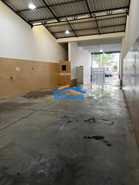 Foto 2 de Armazém / Galpão para alugar, 210m2 em Vila Anastácio, São Paulo - SP