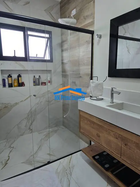 Casa de Condomínio com 4 quartos à venda, 300m2 em Moinho Velho, Cotia - SP - imagem 3 Foto 3 de Casa de Condomínio com 4 quartos à venda, 300m2 em Moinho Velho, Cotia - SP