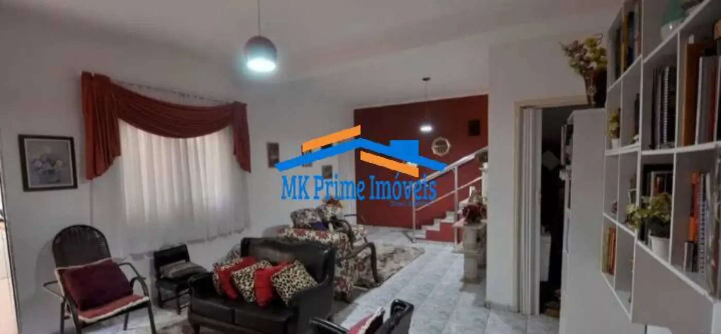 Foto 4 de Sobrado com 4 quartos à venda, 250m2 em Jaguaribe, Osasco - SP