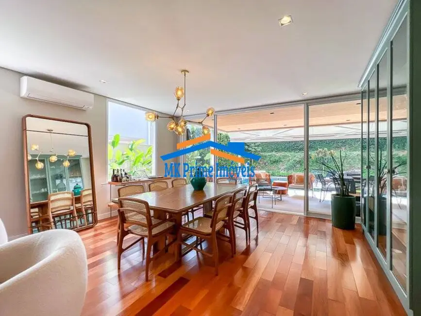 Casa de Condomínio com 4 quartos à venda, 376m2 em Alphaville, Santana De Parnaiba - SP - imagem 6 Foto 6 de Casa de Condomínio com 4 quartos à venda, 376m2 em Alphaville, Santana De Parnaiba - SP