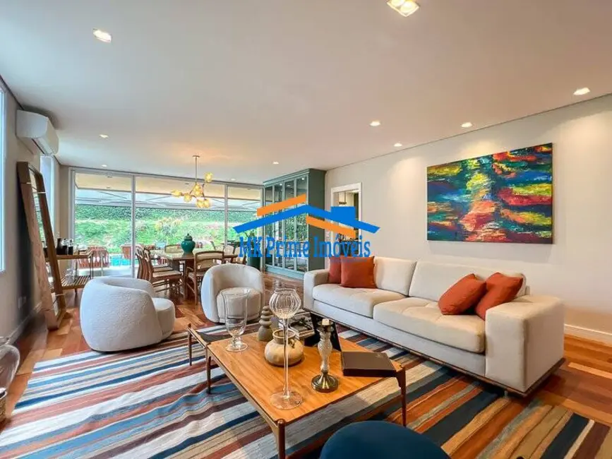Casa de Condomínio com 4 quartos à venda, 376m2 em Alphaville, Santana De Parnaiba - SP - imagem 7 Foto 7 de Casa de Condomínio com 4 quartos à venda, 376m2 em Alphaville, Santana De Parnaiba - SP