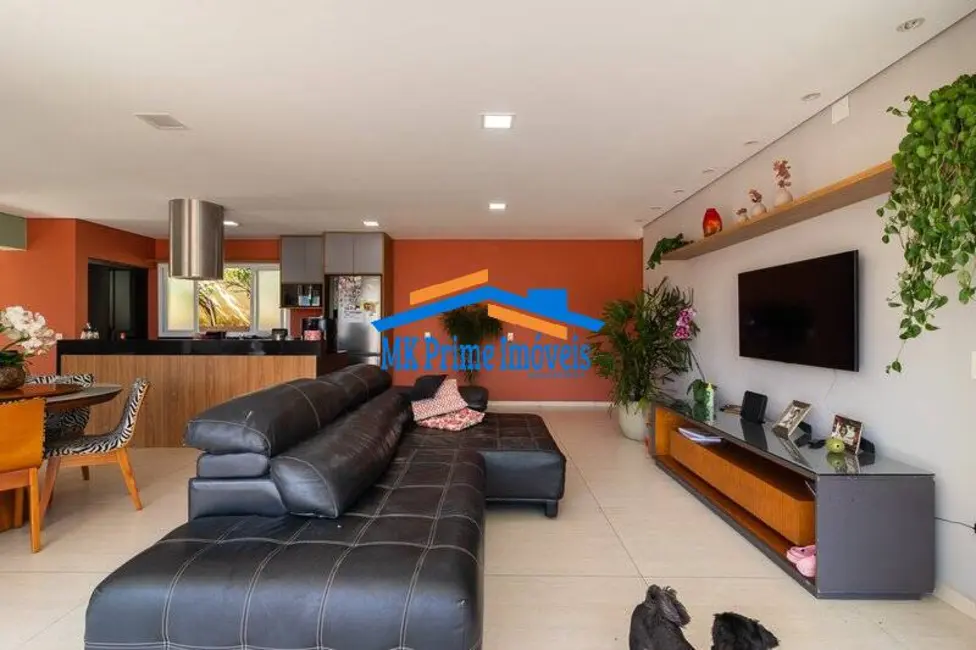 Casa de Condomínio com 3 quartos à venda, 280m2 em Alphaville, Santana De Parnaiba - SP - imagem 3 Foto 3 de Casa de Condomínio com 3 quartos à venda, 280m2 em Alphaville, Santana De Parnaiba - SP