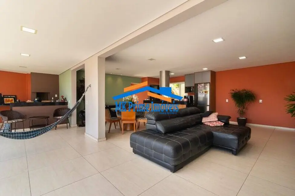 Casa de Condomínio com 3 quartos à venda, 280m2 em Alphaville, Santana De Parnaiba - SP - imagem 2 Foto 2 de Casa de Condomínio com 3 quartos à venda, 280m2 em Alphaville, Santana De Parnaiba - SP