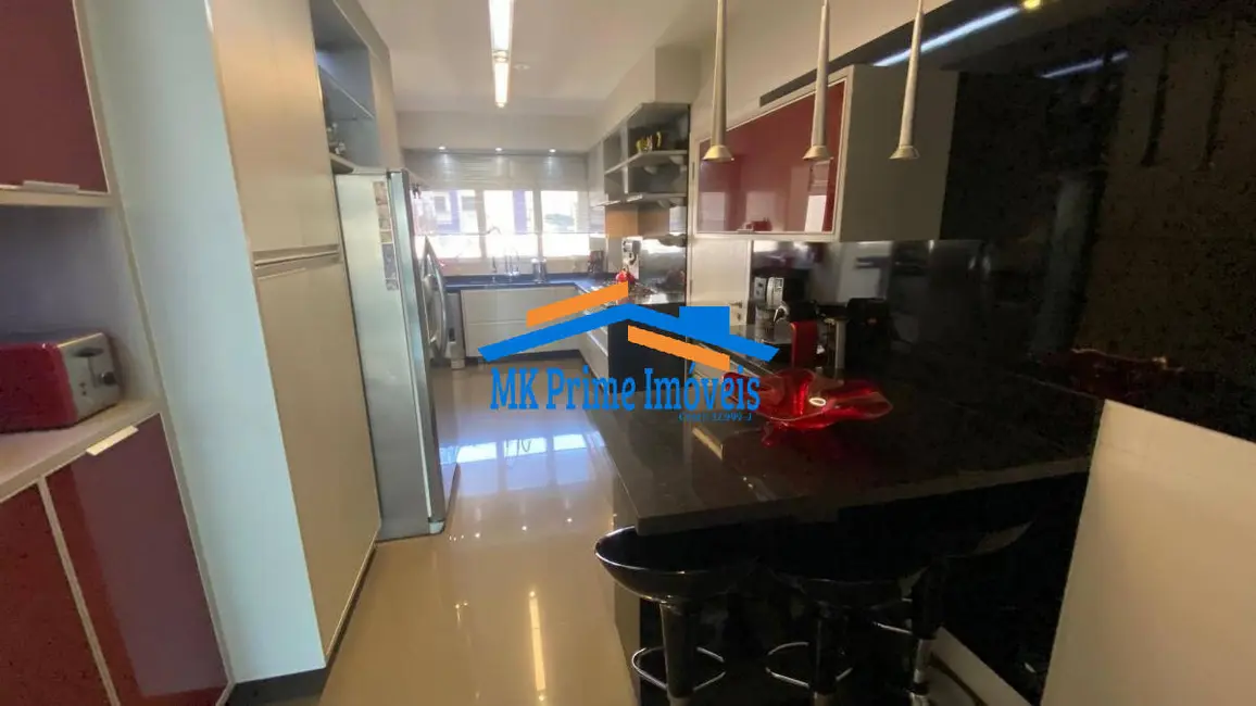Apartamento com 3 quartos à venda, 206m2 em Vila Romana, São Paulo - SP - imagem 3 Foto 3 de Apartamento com 3 quartos à venda, 206m2 em Vila Romana, São Paulo - SP