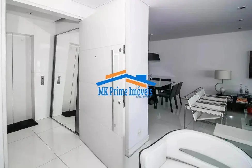 Apartamento com 3 quartos à venda, 206m2 em Vila Romana, São Paulo - SP - imagem 2 Foto 2 de Apartamento com 3 quartos à venda, 206m2 em Vila Romana, São Paulo - SP