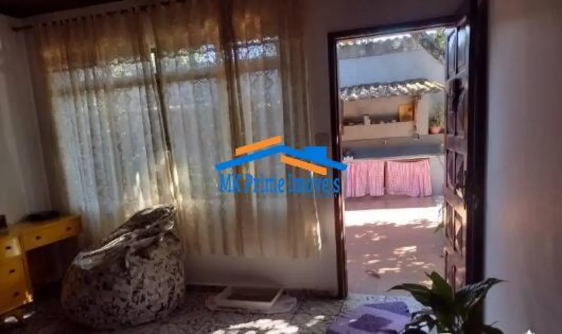 Foto 1 de Casa com 3 quartos à venda, 198m2 em km 18, Osasco - SP