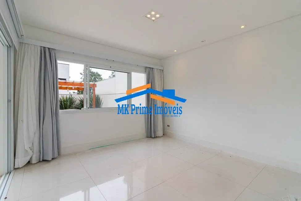 Foto 7 de Casa de Condomínio com 4 quartos para alugar, 300m2 em Residencial Morada dos Lagos, Barueri - SP