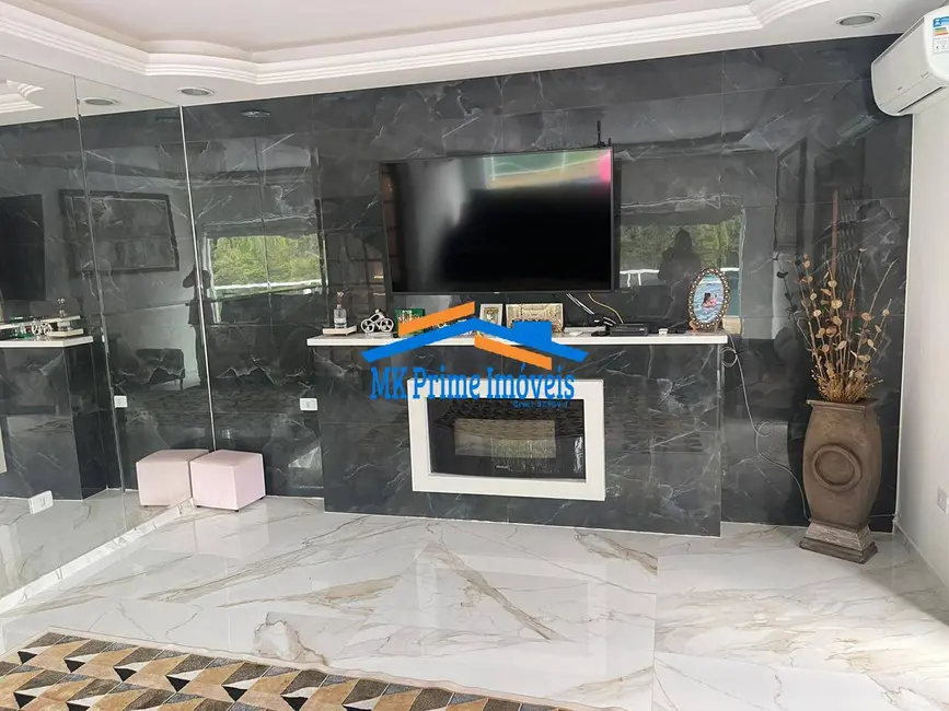 Casa de Condomínio com 3 quartos à venda, 500m2 em Jardim Peri, São Paulo - SP - imagem 3 Foto 3 de Casa de Condomínio com 3 quartos à venda, 500m2 em Jardim Peri, São Paulo - SP