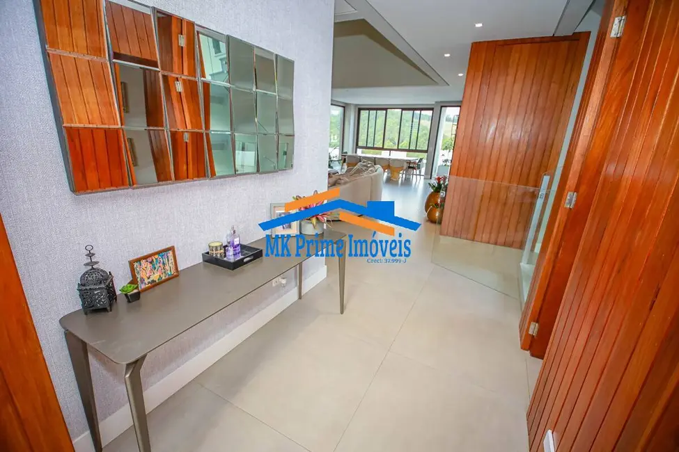 Foto 5 de Casa de Condomínio com 4 quartos para alugar, 440m2 em Tamboré, Santana De Parnaiba - SP