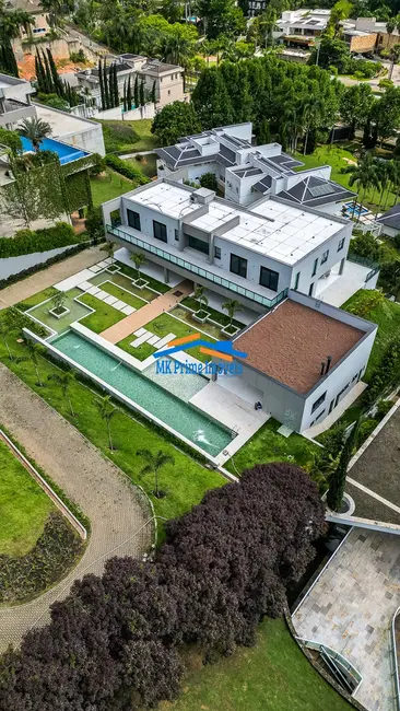 Foto 2 de Casa de Condomínio com 4 quartos à venda, 1305m2 em Residencial Tamboré, Barueri - SP