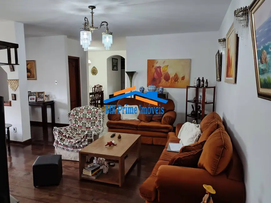 Foto 5 de Casa à venda, 500m2 em Jardim Nomura, Cotia - SP