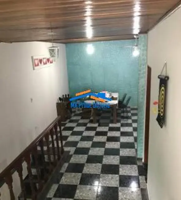 Sobrado com 5 quartos à venda, 400m2 em Padroeira, Osasco - SP - imagem 5 Foto 5 de Sobrado com 5 quartos à venda, 400m2 em Padroeira, Osasco - SP
