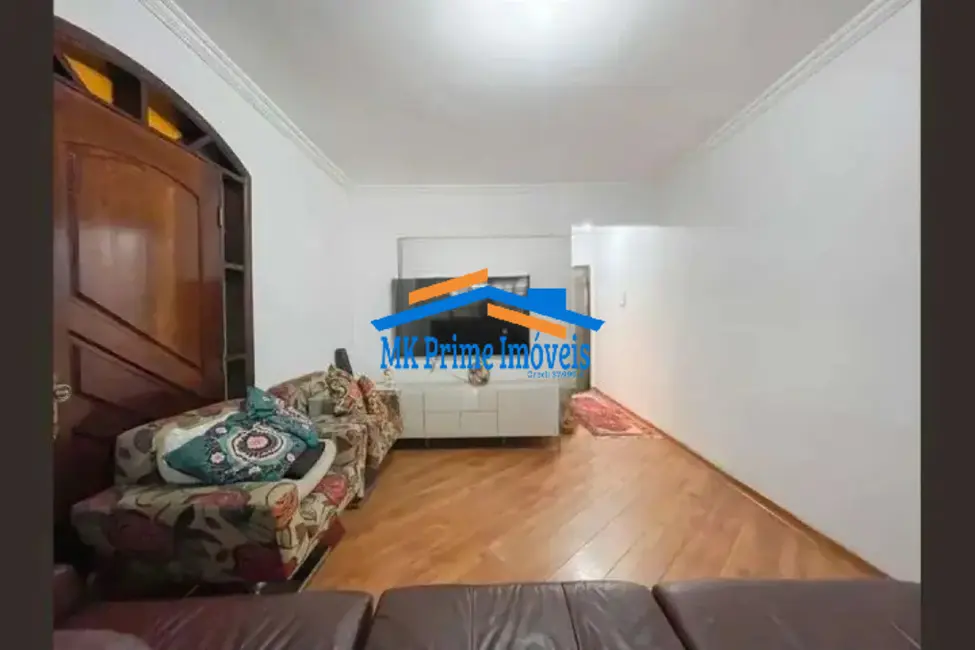 Sobrado com 3 quartos à venda, 234m2 em Cipava, Osasco - SP - imagem 5 Foto 5 de Sobrado com 3 quartos à venda, 234m2 em Cipava, Osasco - SP