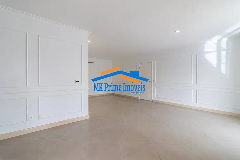 Apartamento com 3 quartos para alugar, 165m2 em Barueri - SP - imagem 4 Foto 4 de Apartamento com 3 quartos para alugar, 165m2 em Barueri - SP