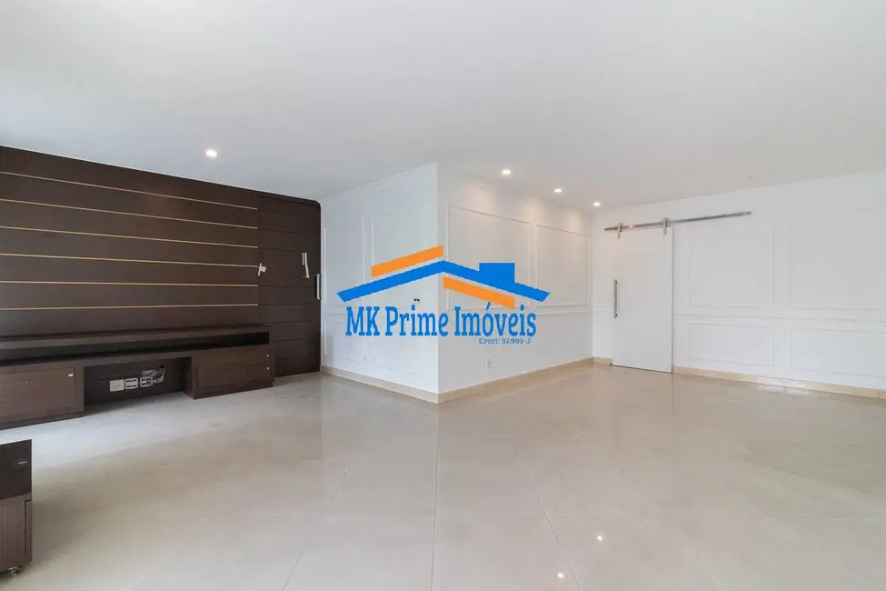 Apartamento com 3 quartos para alugar, 165m2 em Barueri - SP - imagem 3 Foto 3 de Apartamento com 3 quartos para alugar, 165m2 em Barueri - SP