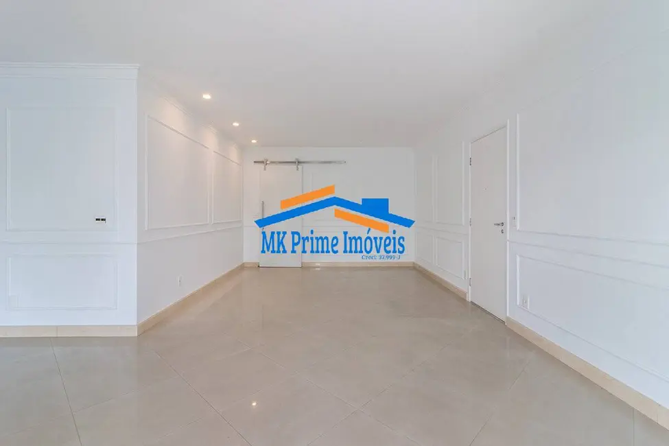 Apartamento com 3 quartos para alugar, 165m2 em Barueri - SP - imagem 6 Foto 6 de Apartamento com 3 quartos para alugar, 165m2 em Barueri - SP