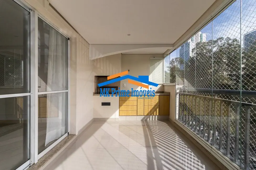 Apartamento com 3 quartos para alugar, 165m2 em Barueri - SP - imagem 7 Foto 7 de Apartamento com 3 quartos para alugar, 165m2 em Barueri - SP