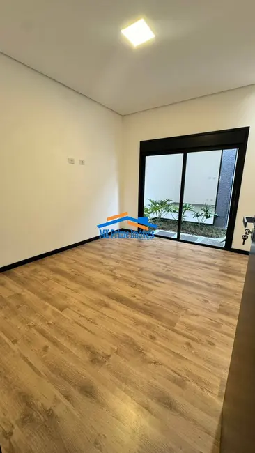 Foto 7 de Casa de Condomínio com 3 quartos à venda, 233m2 em Parque Dom Henrique, Cotia - SP
