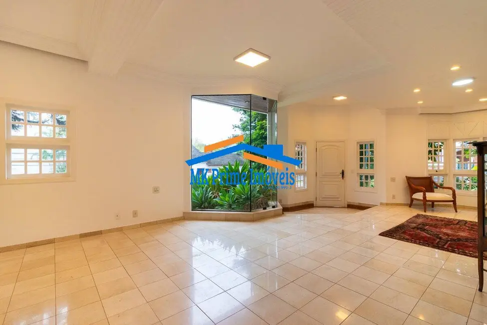 Casa de Condomínio com 4 quartos para alugar, 525m2 em Alphaville, Santana De Parnaiba - SP - imagem 8 Foto 8 de Casa de Condomínio com 4 quartos para alugar, 525m2 em Alphaville, Santana De Parnaiba - SP