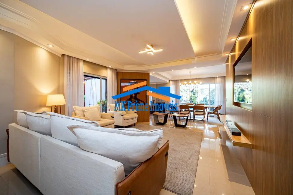 Casa com 4 quartos à venda, 300m2 em Alphaville, Santana De Parnaiba - SP - imagem 4 Foto 4 de Casa com 4 quartos à venda, 300m2 em Alphaville, Santana De Parnaiba - SP