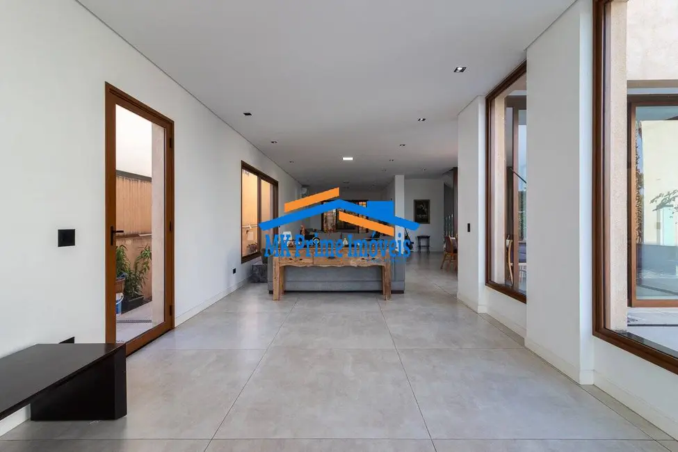 Casa de Condomínio com 4 quartos à venda, 419m2 em Tamboré, Santana De Parnaiba - SP - imagem 8 Foto 8 de Casa de Condomínio com 4 quartos à venda, 419m2 em Tamboré, Santana De Parnaiba - SP