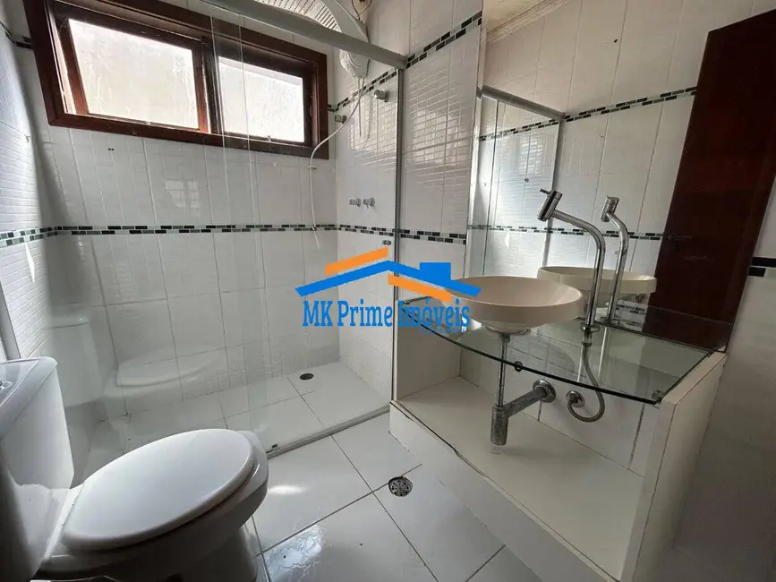 Casa de Condomínio com 3 quartos à venda, 240m2 em Alphaville, Santana De Parnaiba - SP - imagem 8 Foto 8 de Casa de Condomínio com 3 quartos à venda, 240m2 em Alphaville, Santana De Parnaiba - SP