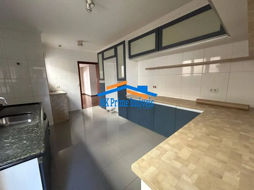 Casa de Condomínio com 3 quartos à venda, 240m2 em Alphaville, Santana De Parnaiba - SP - imagem 5 Foto 5 de Casa de Condomínio com 3 quartos à venda, 240m2 em Alphaville, Santana De Parnaiba - SP