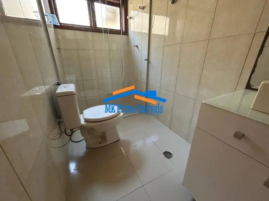 Casa de Condomínio com 3 quartos à venda, 240m2 em Alphaville, Santana De Parnaiba - SP - imagem 9 Foto 9 de Casa de Condomínio com 3 quartos à venda, 240m2 em Alphaville, Santana De Parnaiba - SP