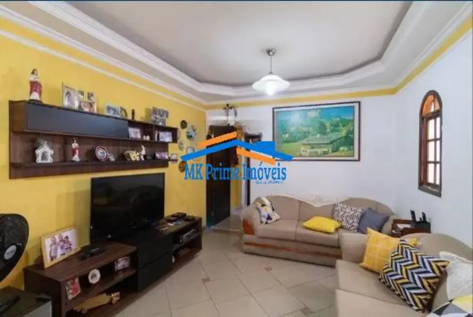 Sobrado com 3 quartos à venda, 237m2 em Cipava, Osasco - SP - imagem 2 Foto 2 de Sobrado com 3 quartos à venda, 237m2 em Cipava, Osasco - SP