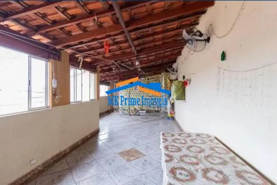 Sobrado com 3 quartos à venda, 237m2 em Cipava, Osasco - SP - imagem 9 Foto 9 de Sobrado com 3 quartos à venda, 237m2 em Cipava, Osasco - SP