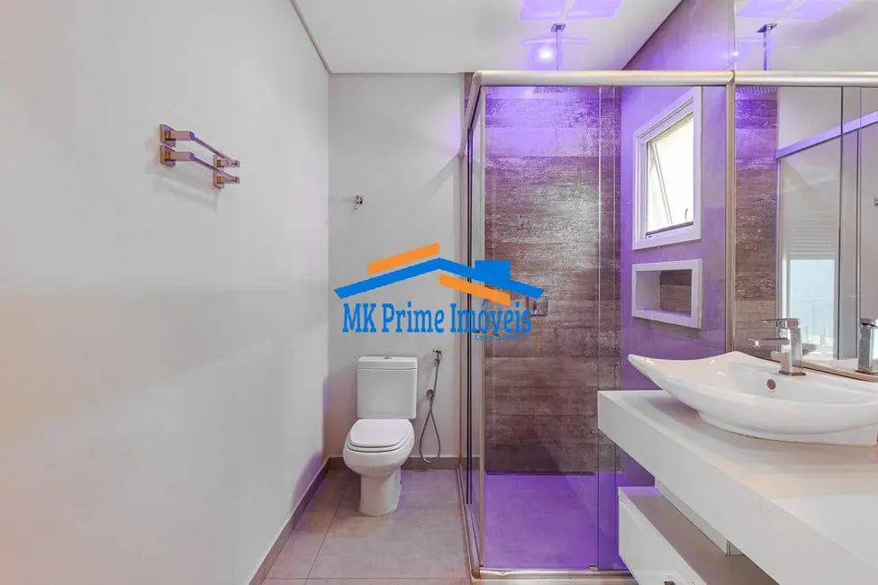 Casa de Condomínio com 5 quartos para alugar, 430m2 em Alphaville, Santana De Parnaiba - SP - imagem 3 Foto 3 de Casa de Condomínio com 5 quartos para alugar, 430m2 em Alphaville, Santana De Parnaiba - SP
