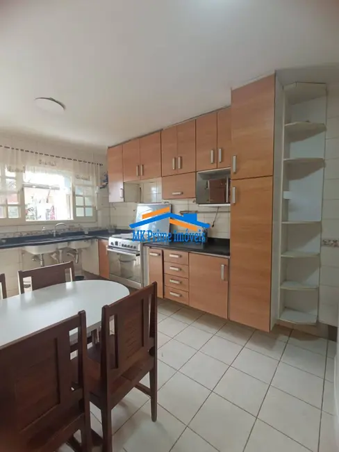 Foto 4 de Casa de Condomínio com 4 quartos à venda, 325m2 em San Fernando Park, Cotia - SP