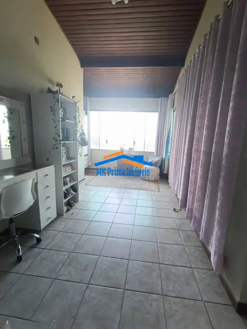 Foto 8 de Casa de Condomínio com 4 quartos à venda, 325m2 em San Fernando Park, Cotia - SP