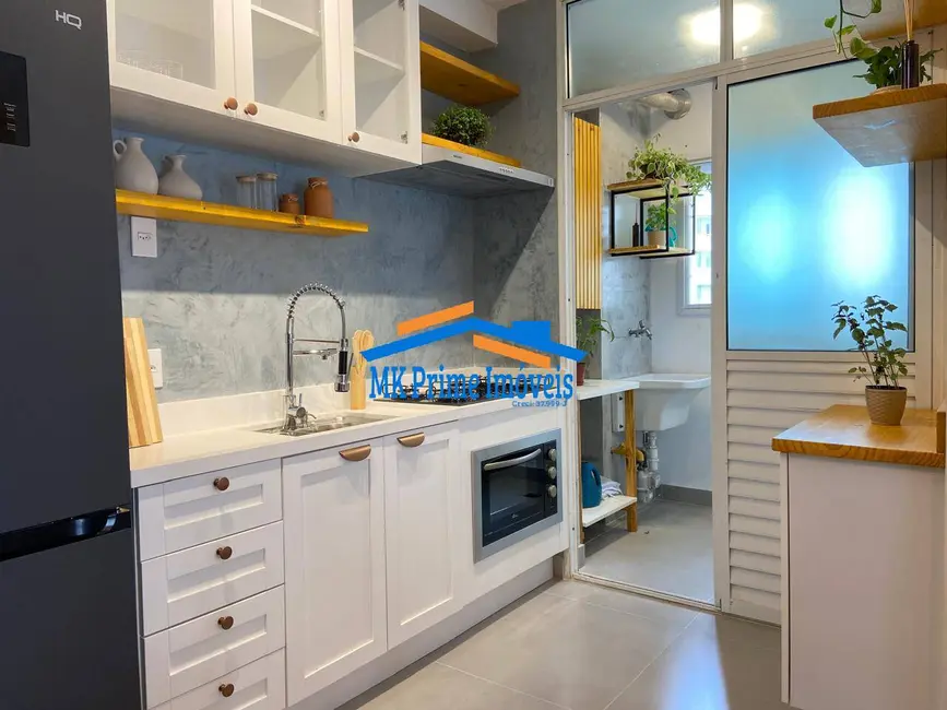 Foto 2 de Apartamento com 3 quartos à venda, 68m2 em Jardim Tupanci, Barueri - SP