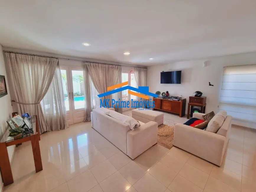 Casa de Condomínio com 4 quartos à venda, 380m2 em Alphaville, Santana De Parnaiba - SP - imagem 2 Foto 2 de Casa de Condomínio com 4 quartos à venda, 380m2 em Alphaville, Santana De Parnaiba - SP
