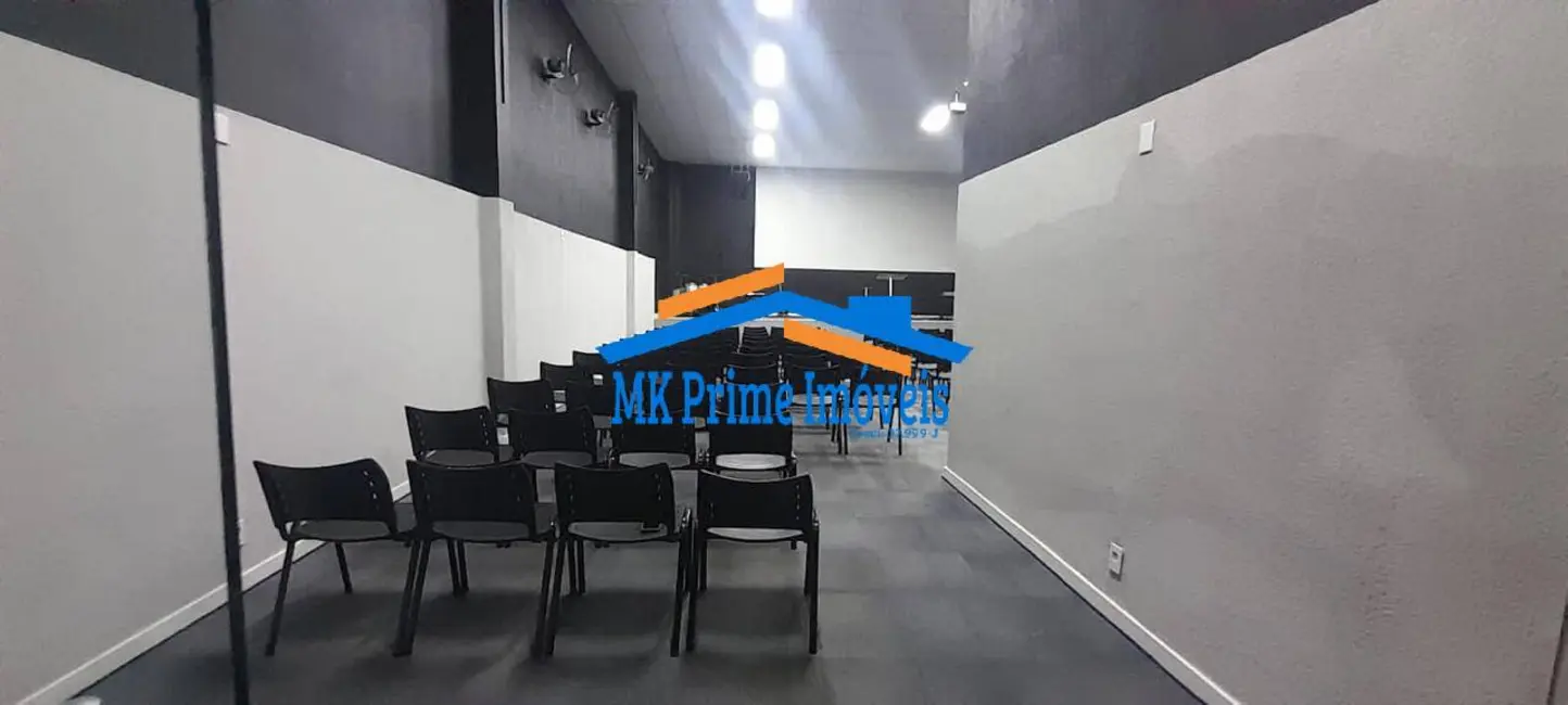 Armazém / Galpão para alugar, 300m2 em Jardim São Judas Tadeu, Taboao Da Serra - SP - imagem 3 Foto 3 de Armazém / Galpão para alugar, 300m2 em Jardim São Judas Tadeu, Taboao Da Serra - SP