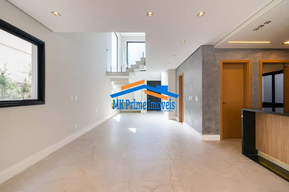 Foto 5 de Casa de Condomínio com 4 quartos à venda, 309m2 em Suru, Santana De Parnaiba - SP