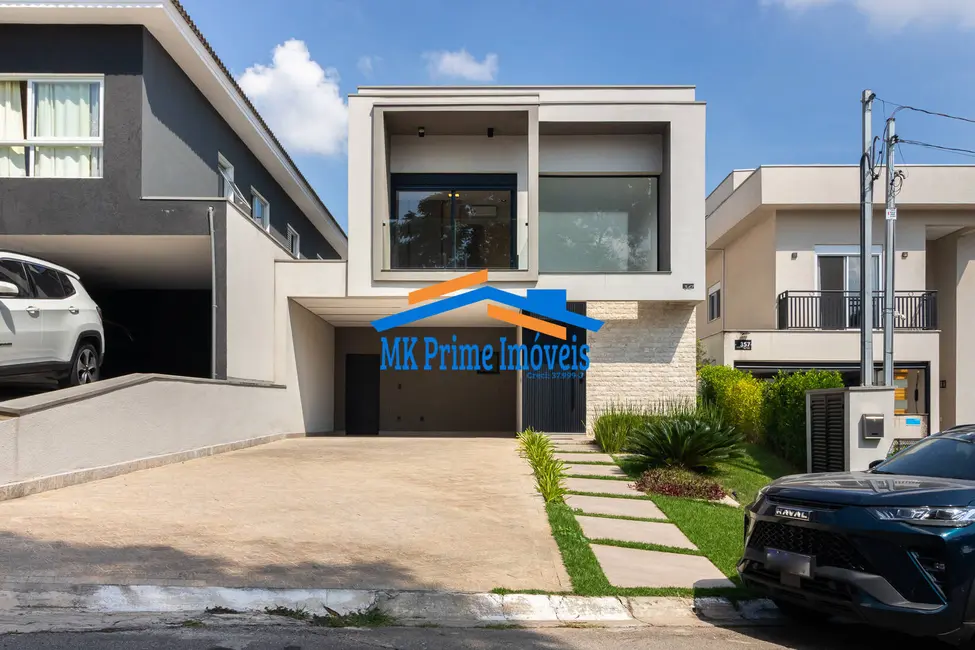 Foto 1 de Casa de Condomínio com 4 quartos à venda, 309m2 em Suru, Santana De Parnaiba - SP