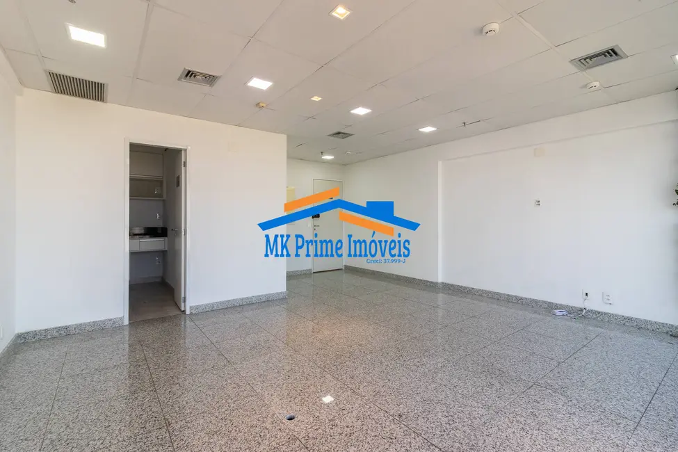 Foto 6 de Sala Comercial à venda, 41m2 em Green Valley Alphaville, Barueri - SP