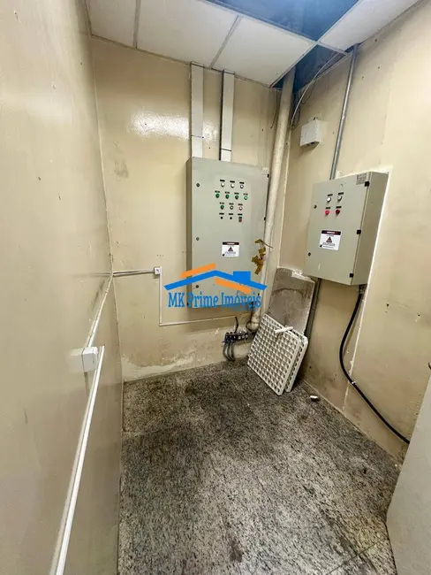 Foto 6 de Sala Comercial para alugar, 300m2 em km 18, Osasco - SP